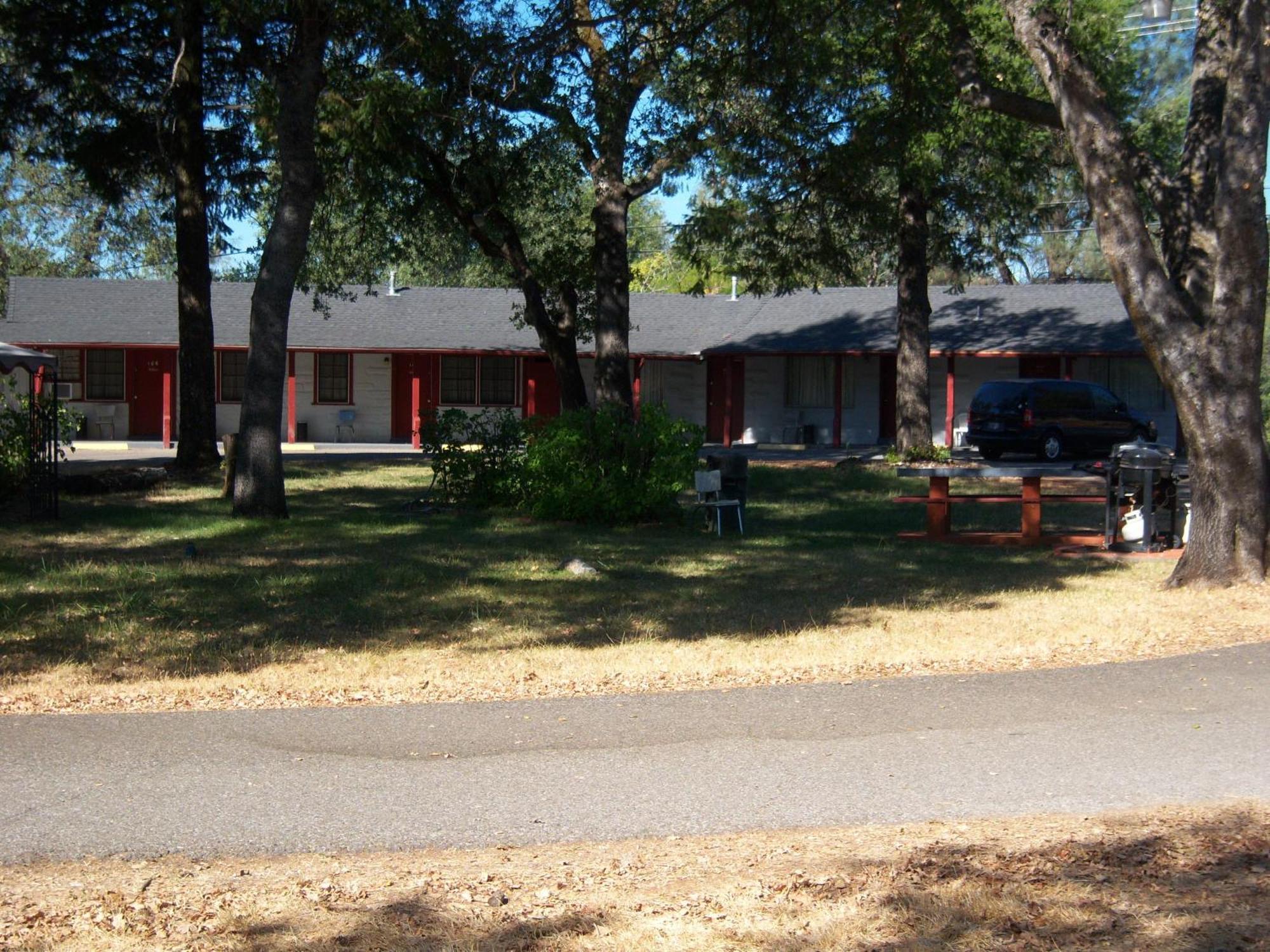 Shasta Dam Motel Shasta Lake Exterior photo