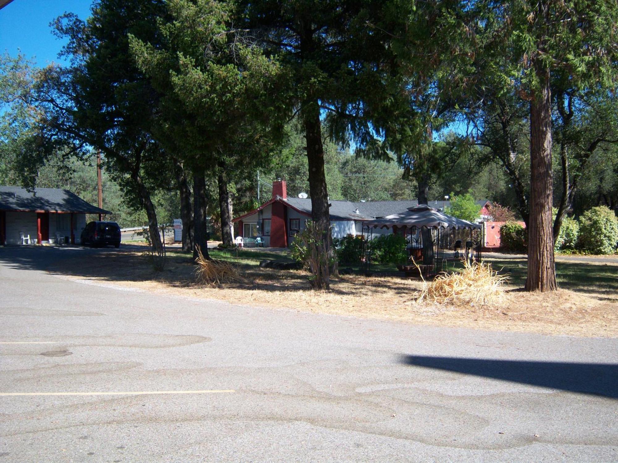 Shasta Dam Motel Shasta Lake Exterior photo